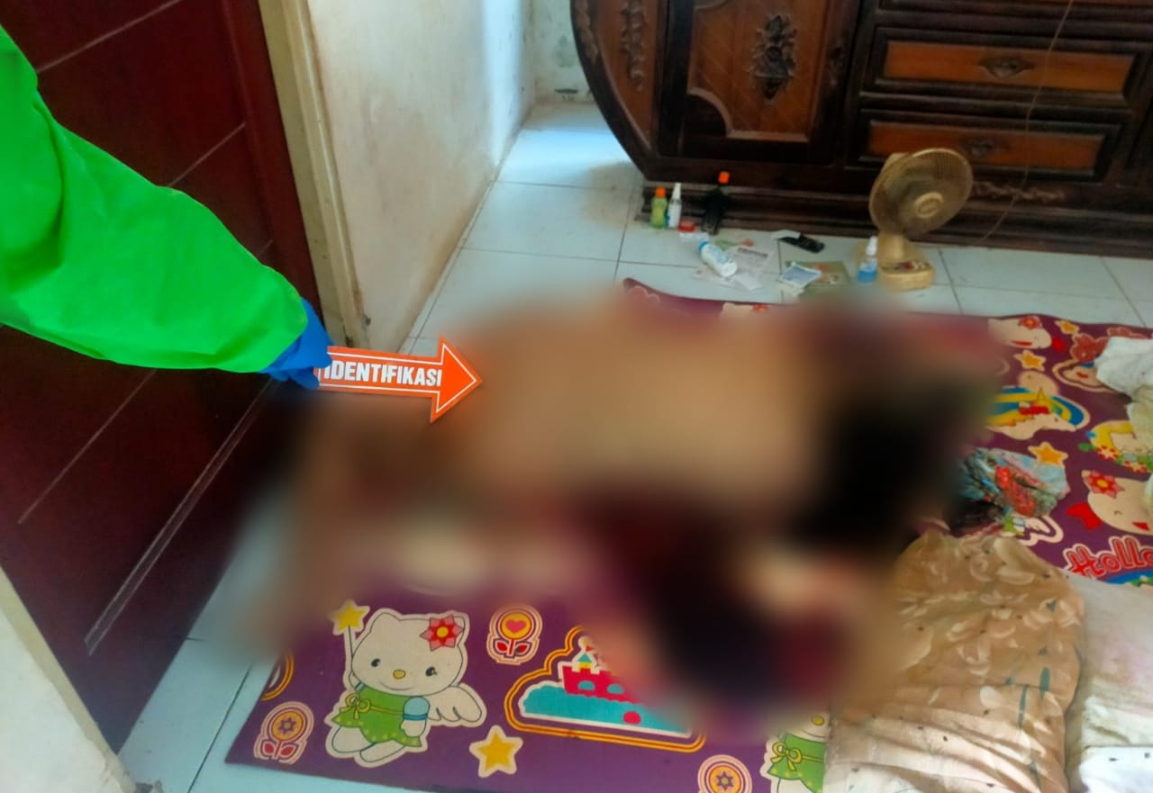 Tinggal Sebatang Kara Seorang Perempuan Ditemukan Tewas Tanpa Busana