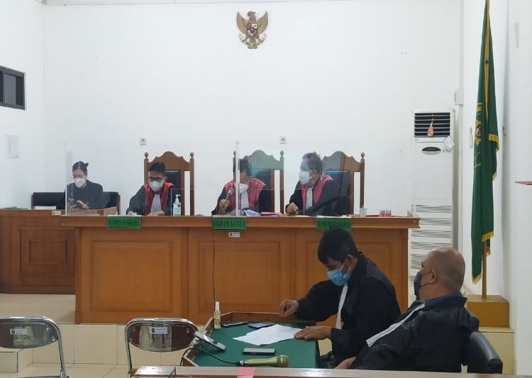 mantan dirut pdam kapuas divonis 6 tahun penjara