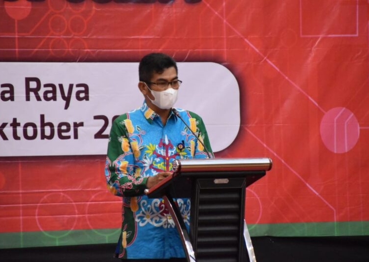 Plt. Kepala Dinas Kominfosantik Prov. Kalteng, Agus Siswadi saat menyampaikan laporannya pada acara Launching Tim Tanggap Insiden Siber Prov. Kalteng. (Photo/ist)