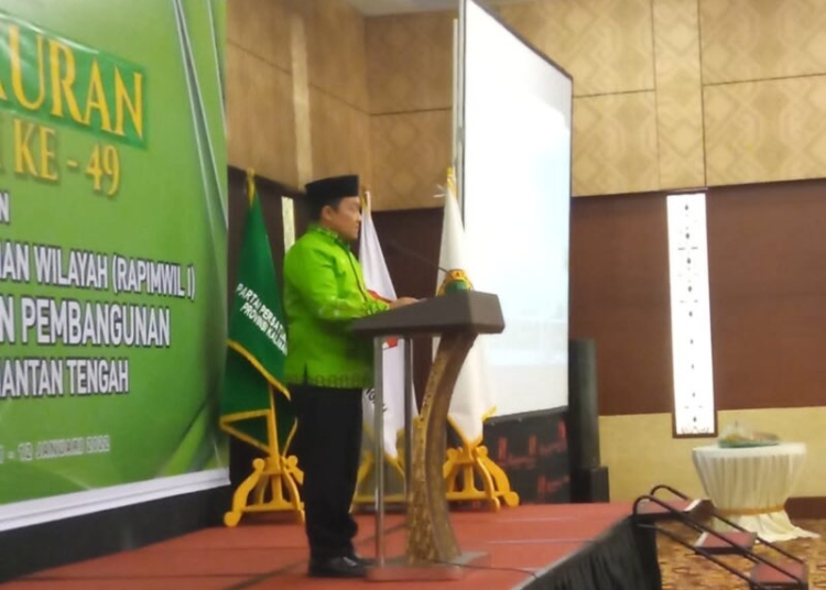 Wakil Gubernur Kalteng H. Edy Pratowo saat menghadiri Tasyakuran Hari Lahir ke-49 PPP dan Pembukaan Rapat Pimpinan Wilayah PPP Prov. Kalteng. (Photo/ist)