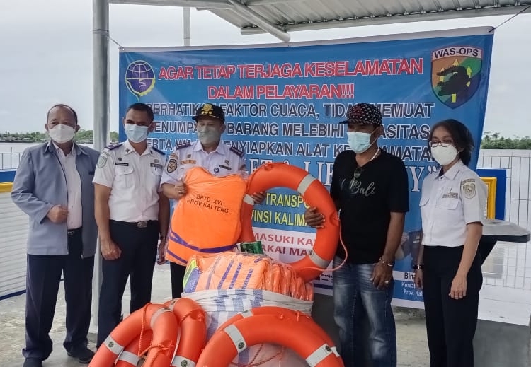 Acara  launching operasional pelabuhan Selat pada Rabu pagi (27/4).