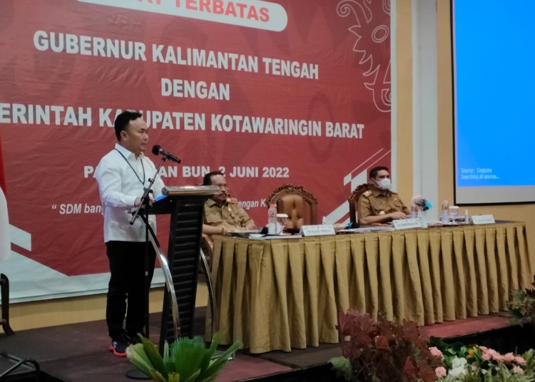 Gubernur Kalteng H Sugianto Sabran saat memberikan arahan. (IST)