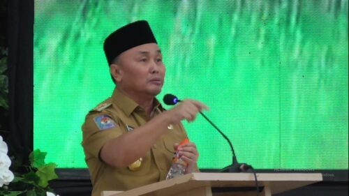 Gubernur Kalteng H. Sugianto Sabran saat memberikan sambutan pada acara Hasupa Hasundau. (Photo/ debak)