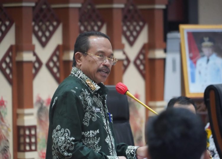 Sekretaris Daerah Provinsi Kalimantan Tengah H. Nuryakin saat menyampaikan sambutannya. (Photo/iksan)