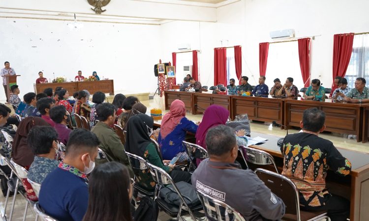 Workshop Penyusunan Metadata dan Kode Rekomendasi Data Statistik Sektoral Lingkup Pemerintah Kabupaten Barito Selatan