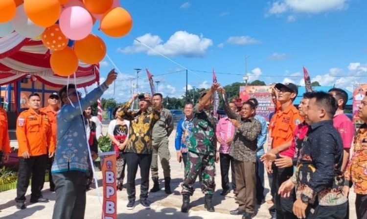 Bupati Mura Perdie M Yoseph saat peresmian kantor BPBD yang baru. (ist)