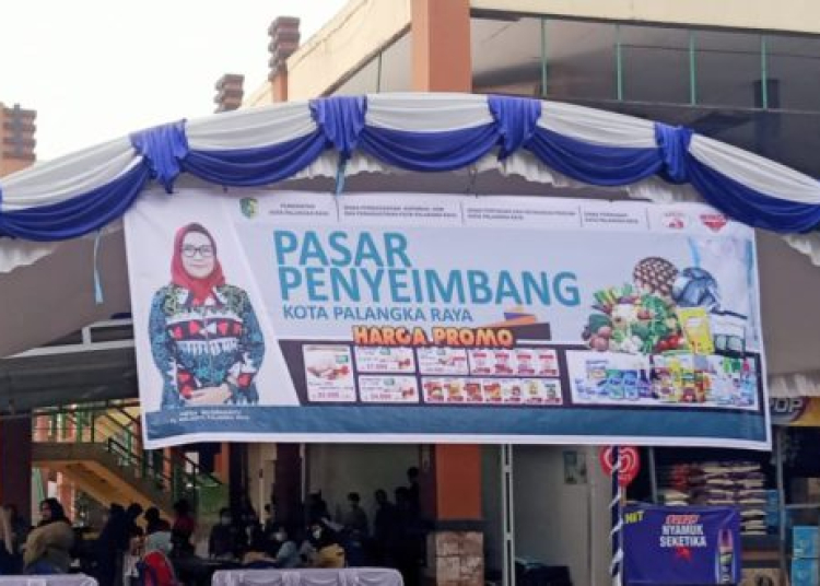 Pasar Penyeimbang di Kota Palangka Raya