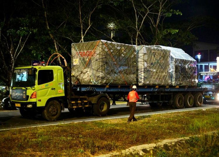 Cargo pertama dari negara Jepang yang mendarat di Bandara International Zainudin Abdul Madjid Lombok. (Photo/ist)