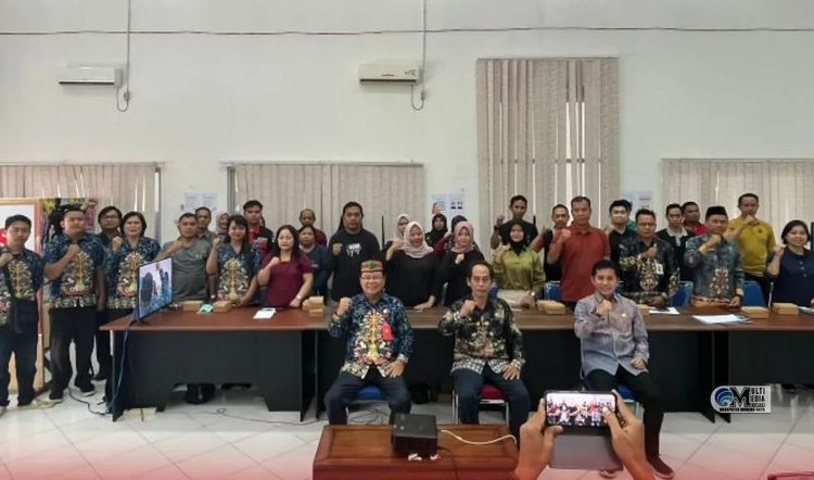 Dinas Komunikasi, Informatika, Statistik dan Persandian (Diskominfo SP) Kabupaten Murung Raya (Mura) melaksanakan Sosialisasi Implementasi e-kinerja Lingkungan Pemerintah Kabupaten Murung Raya, Jumat (7/7/2023). Foto : Ist/dks