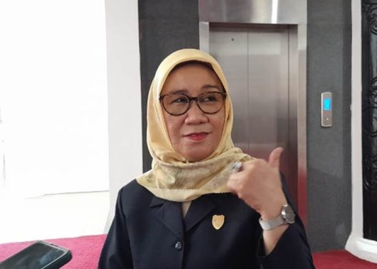 Ketua Komisi III DPRD Kalteng, Hj Siti Nafsiah