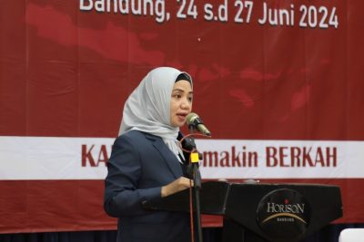 Kepala BPSDM Prov. Kalteng Rahmawati saat membacakan laporan.(Photo/ren)