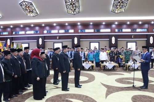 Ketua Umum Dewan Pengurus KORPRI Nasional Zudan Arif Fakrulloh saat melantik Dewan Hakim dan Dewan Pengawas MTQ VII KORPRI Tingkat Nasional.(Photo/fsl)