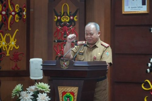 Plh Asisten Pemkesra Setda Prov Kalteng Maskur saat menyampaikan sambutannya.(Photo/rizaldi)